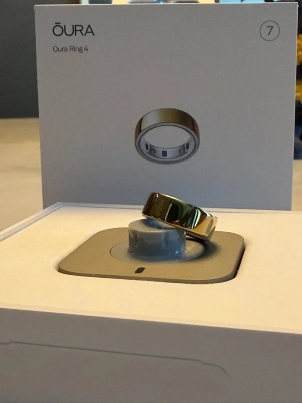 Oura Ring Gen 4 - Gold Finish - Size 7 NEW condition Open Box